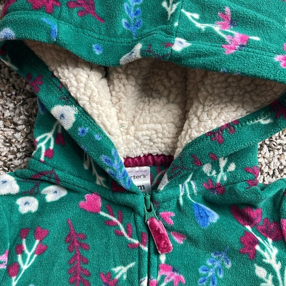 12M✨Fleece Jacket + Sweatshirt Bundle - Picture 3 of 9